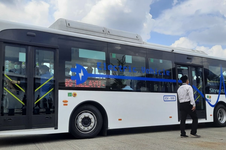 Bersama BUMD, Bank DKI Dukung Pembiayaan Transportasi Ramah Lingkungan Transjakarta