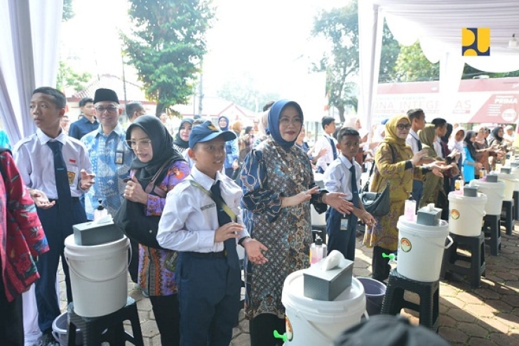 Merdeka Pendidikan dengan Sekolah Rakyat, Kementerian PU Sosialisasikan Perilaku Hidup Bersih dan Sehat