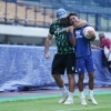 Pelatih Persib Minta Beckham Kerahkan Kemampuannya Bersama Timnas