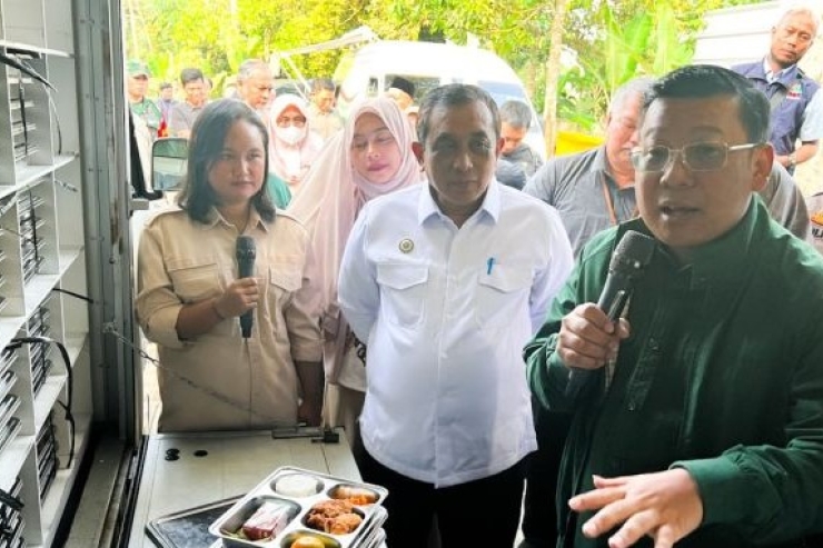 Kepala Bapanas Arief Pastikan Keamanan Pangan Dapur SPPG Bogor
