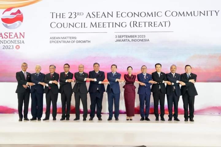 Menko Airlangga Pimpin The 23rd AECC Meeting di Jakarta