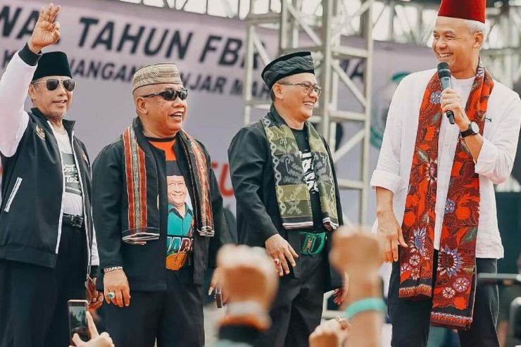 Ganjar Kritik Prabowo Impor 1,5 Juta Sapi Demi Programnya
