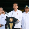 Jokowi:  Ada KRL, Hingga Kereta Cepat Jakarta Masih Macet