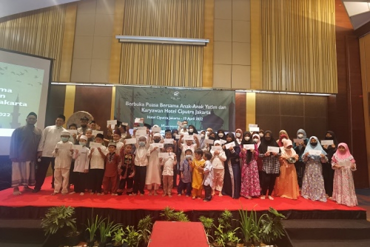 Hotel Ciputra Jakarta Gelar Bukber dan CSR Bersama Anak-Anak  Panti Asuhan