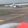 Viral! Unggahan Video Perlihatkan Kursi Pesawat Kotor yang Diduga Milik Lion Air Group
