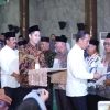 Jokowi Serahkan 1.000 Sertifikat Tanah Wakaf di Jatim