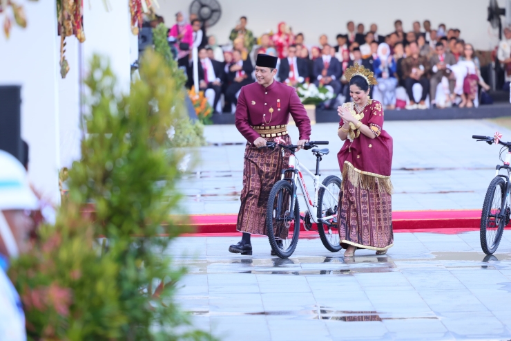 AHY dan Annisa Pohan Menangkan Busana Adat Terbaik di IKN