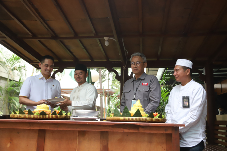 Firnando H. Ganinduto Apresiasi Halal Bihalal Momentum Pererat Silaturahmi dan Komitmen Kedekatan dengan Media