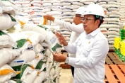 Bapanas Pastikan Beras Bulog dalam Bantuan Pangan Tetap Layak Konsumsi