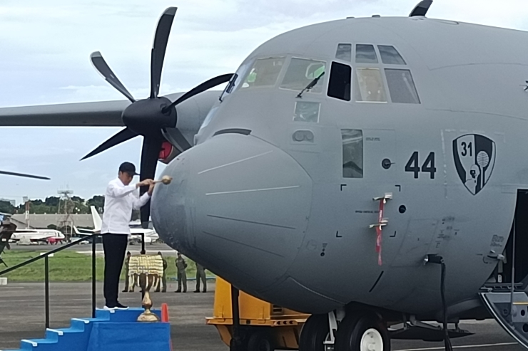 Jokowi Sebut Super Hercules A-1344  Berperan Penting dalam Operasi Perang