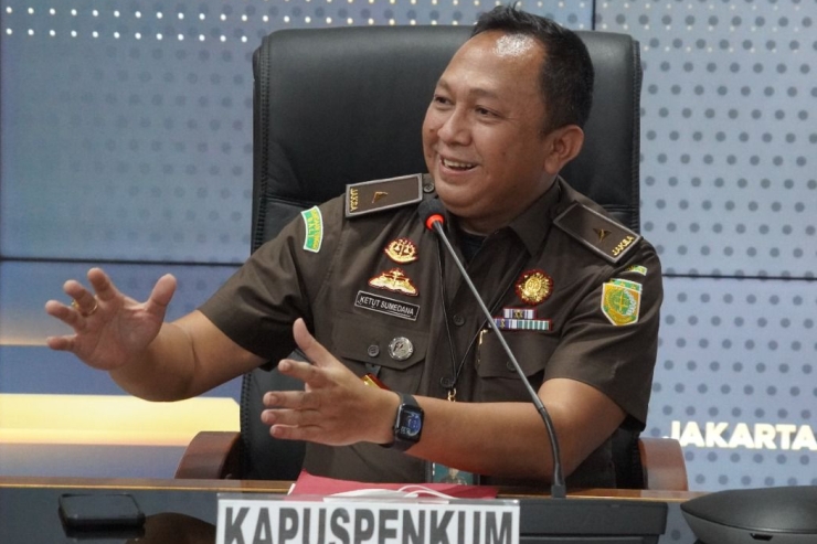 Tim Tabur Kejagung Tangkap Buronan Pembangunan Jalan Desa