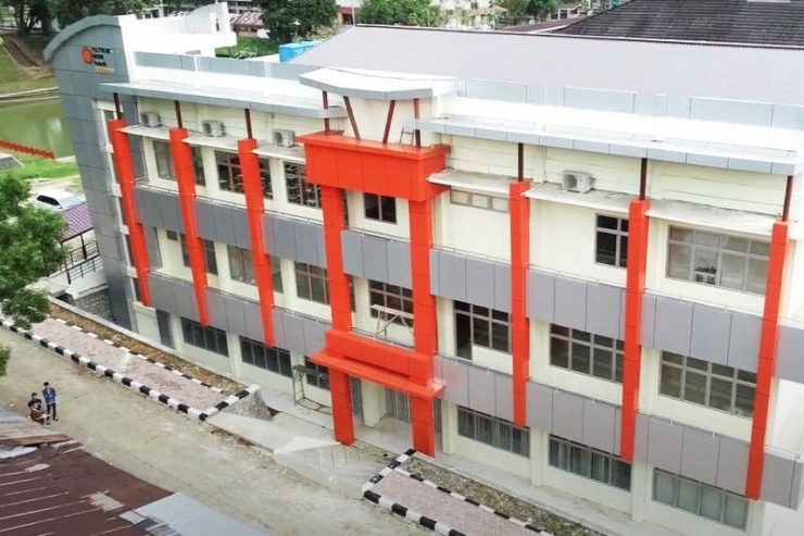 Kementerian PUPR Serahterimakan Gedung Laboratorium Politeknik Padang Senilai Rp 7,8 Miliar