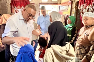 Andre Rosiade Bantu Lima Anak Yatim Piatu Bersaudara untuk Biaya Sekolah di Bungtekab, Padang