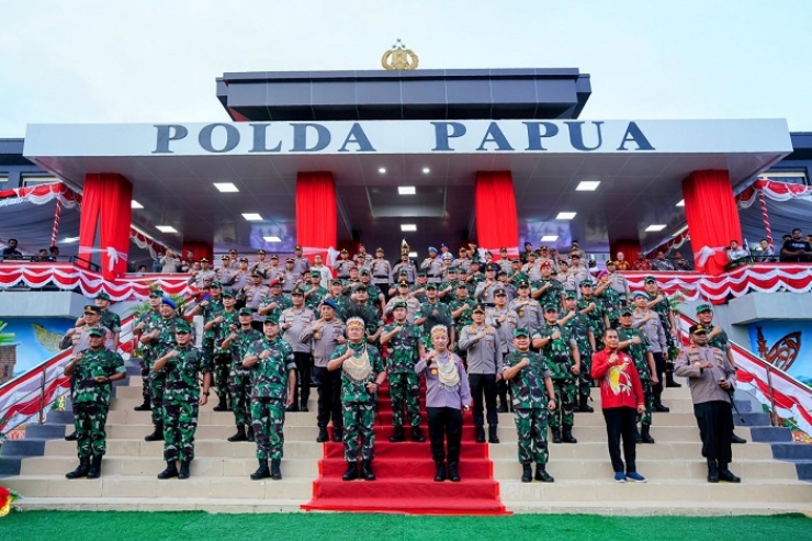 Panglima TNI dan Kepala Staf Resmikan Polda Papua Baru, Kapolri: Wujud Sinergitas Makin Kokoh