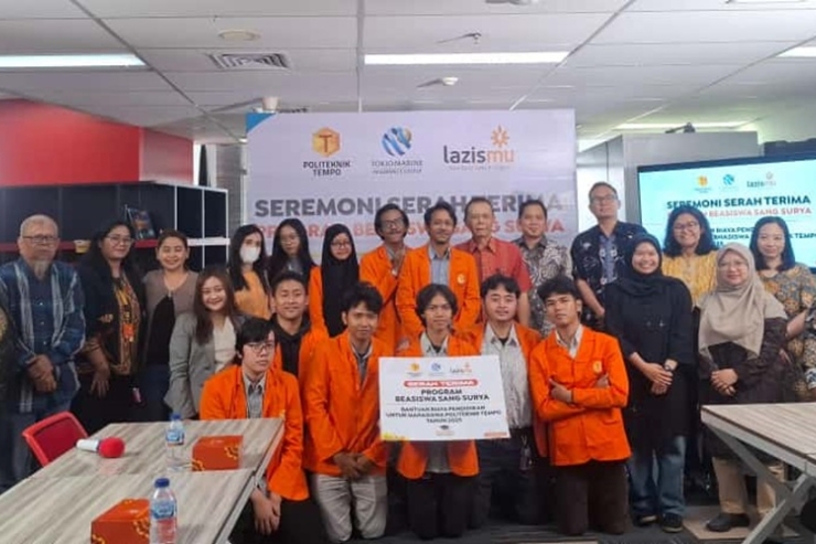 Tokio Marine dan Lazismu Serahkan Beasiswa Sang Surya 2025 untuk Mahasiswa Politeknik Tempo