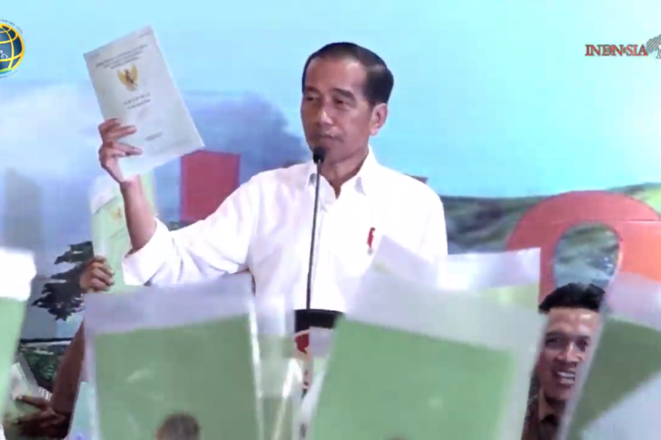 Jokowi: Hati-hati Kalau Pinjam Uang dengan Agunan Sertifikat