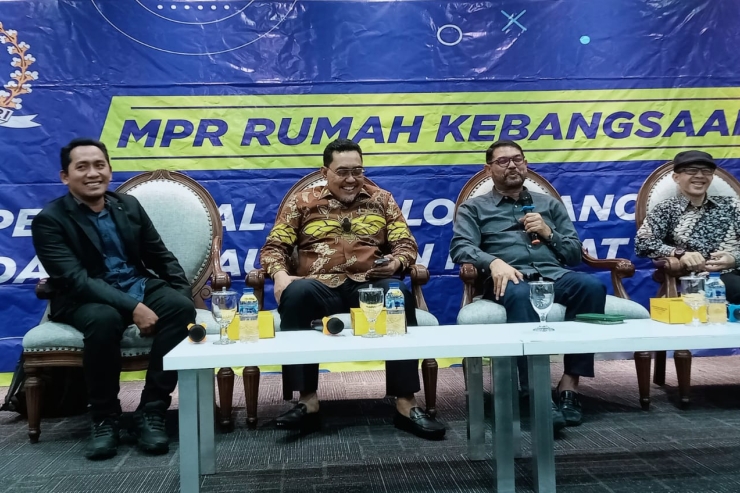 Peringati Hari Konstitusi, Nasir Djamil: Demokrasi adalah Sesuatu yang Unik