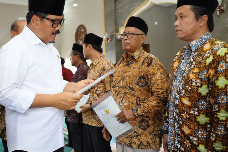 Menteri Hadi Imbau Masyarakat Proaktif Daftarkan Tanah Wakaf