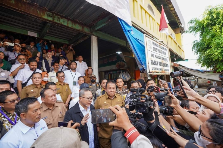 Mendag Zulhas Beberkan Alasan TikTok Boleh Transaksi di Platformnya