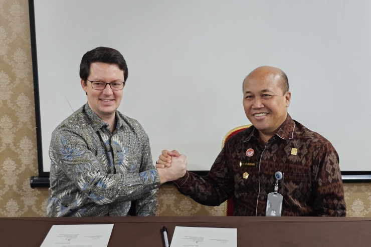 Tandatangani Partner Agreement, Kemenkumham dan FNS Lakukan Penguatan Rule of Law