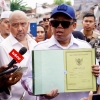 Negara Hadir, Menteri Nusron Turun Langsung ke Lokasi Penggusuran Klaster di Kabupaten Bekasi