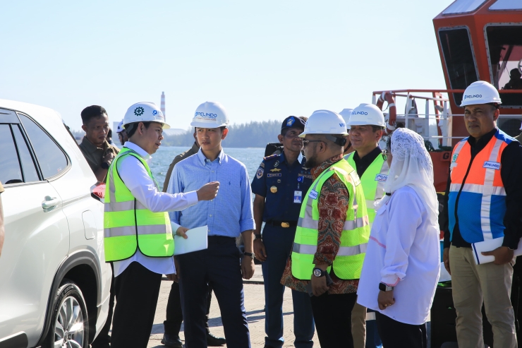 Ketua DPD RI dan Wapres Gibran Tinjau Pengerukan Pelabuhan Pulau Baai Bengkulu