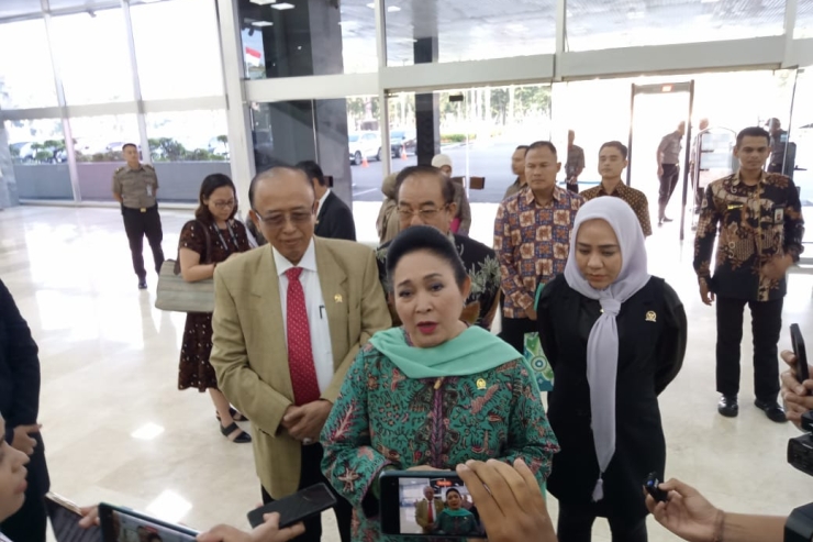 Titiek Soeharto Ucapkan Selamat kepada Megawati yang Kembali Terpilih sebagai Ketum PDIP