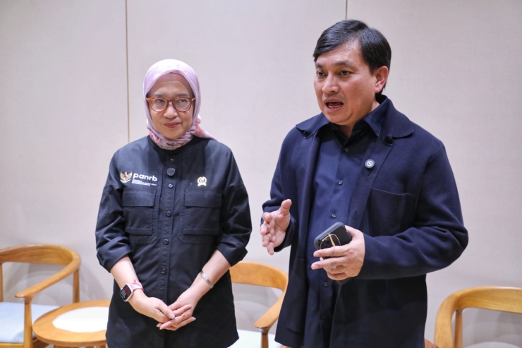 Birokrasi dan Kreativitas: Dua Dunia yang Butuh Disiplin dan Harmoni