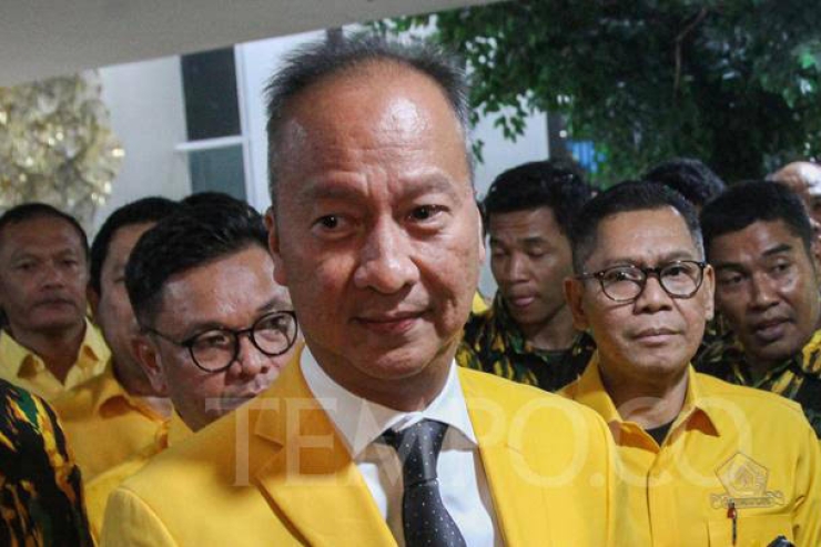 AGK Sebut Airlangga Punya Jasa Besar untuk Golkar