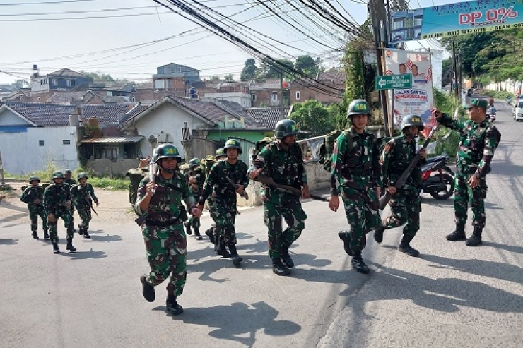 Pelihara Ketahanan Fisik, Siswa Satdikpa Pusdikhub Pushubad Gelar Hanmars 25 KM