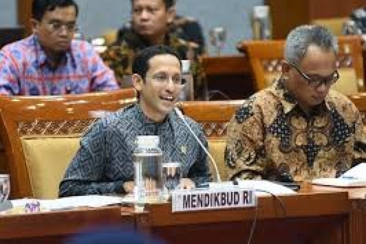 Nadiem Makarim Jengkel Pembayaran SPP Dikritik Berbau Kepentingan