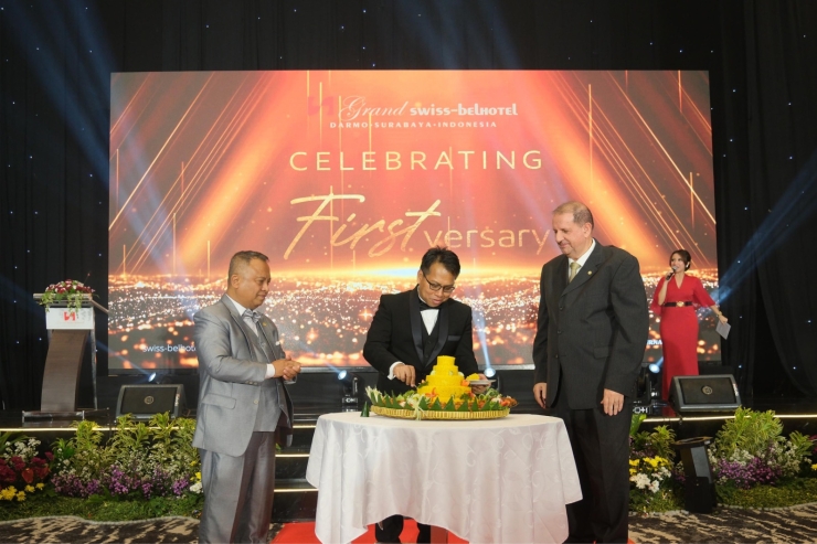 Grand Swiss-Belhotel Darmo Rayakan Anniversary Pertama 